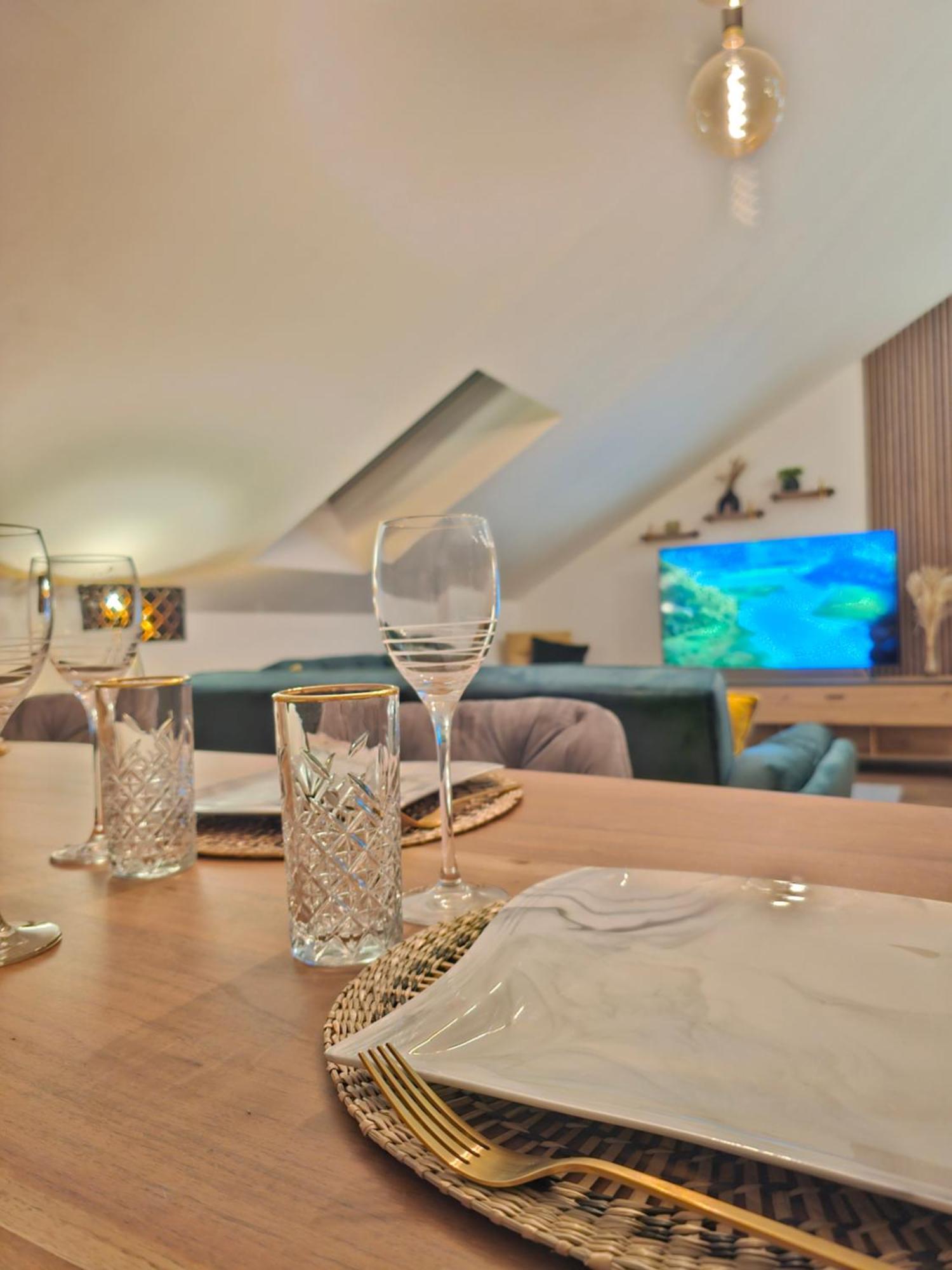 Design-Penthouse I 90Qm I Europapark 20 Min I Boxspring I Nespresso I Parking Apartment ลาร์ ภายนอก รูปภาพ